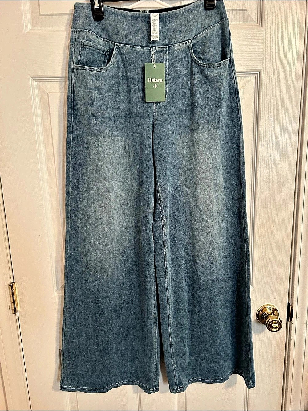 Halara Wide Leg Jeans Blue Medium NWT